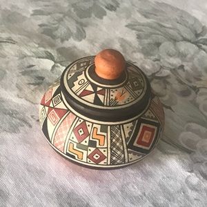 Small terra-cotta ? Trinket box Aztec? Design